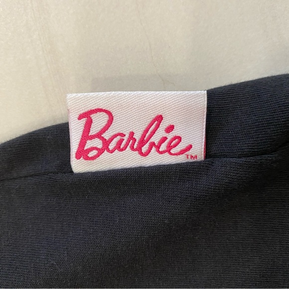 Barbie , Black T-Shirt ! - Picture 4 of 5